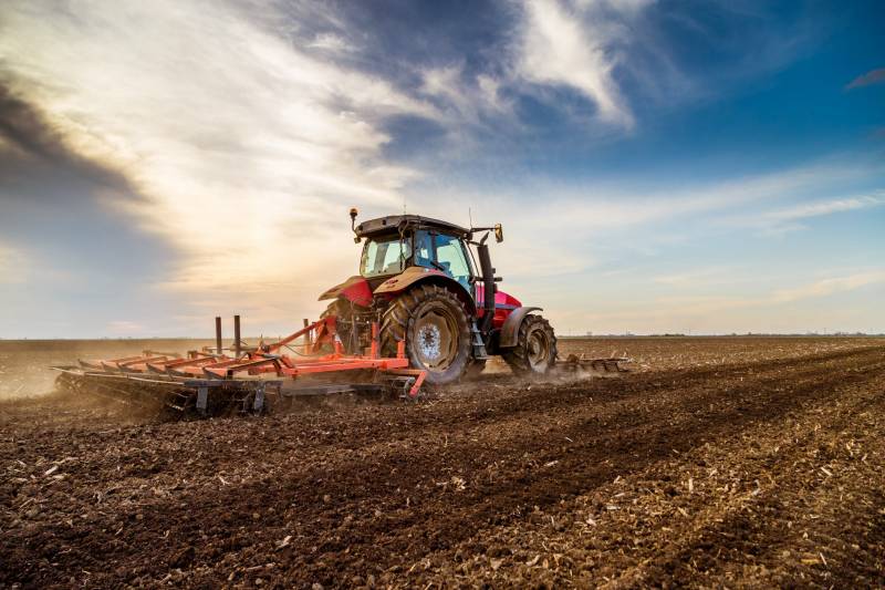 Spécialiste en fabrication et réparation de machine agricoles à Saint Martin de Crau 